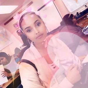 Meet your Posher, Ayan